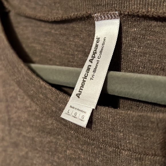 Coffee colored raglan top - Picture 3 of 3